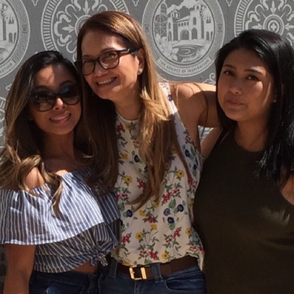 Meet your Posher, Ramiele - Picture 1 of 1